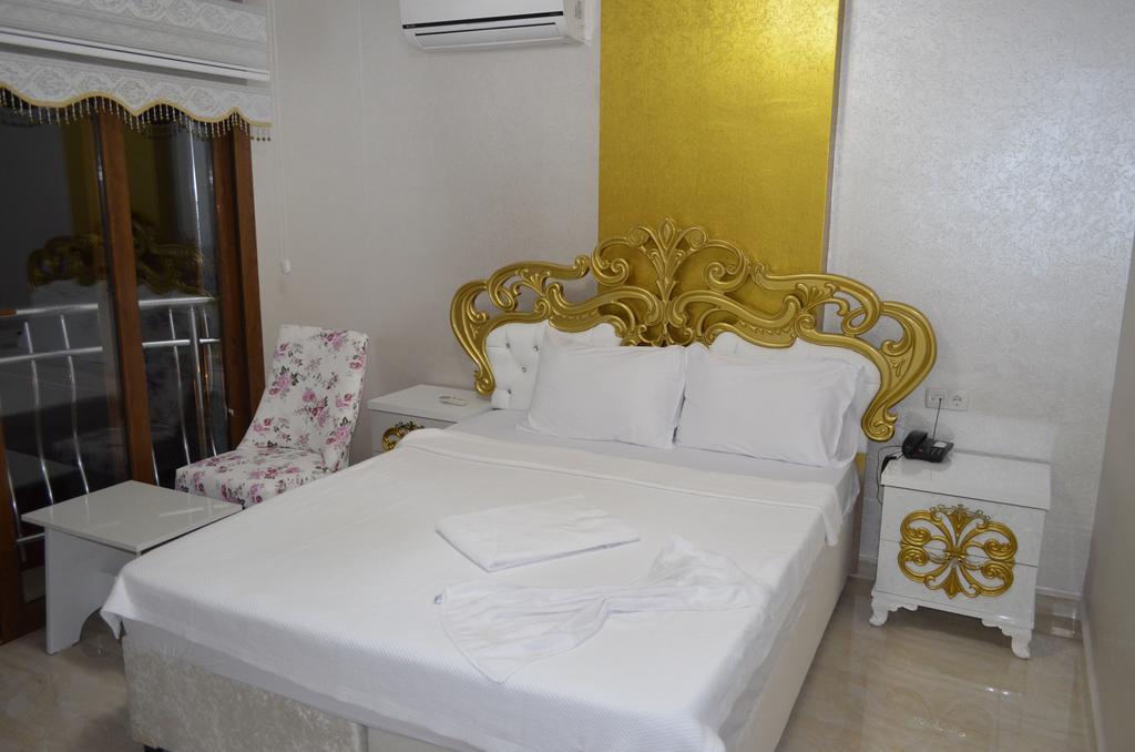 Alev Palace Otel Arsuz Zimmer foto