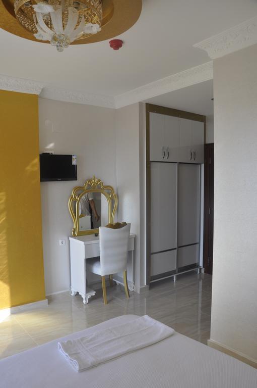 Alev Palace Otel Arsuz Zimmer foto